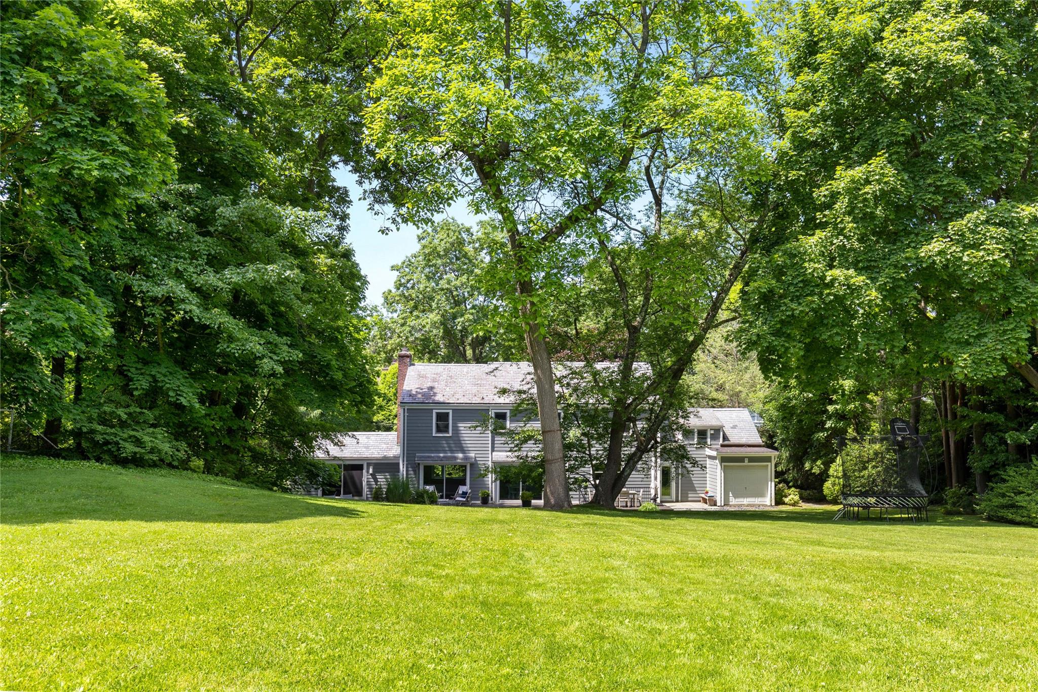 59 Larchmont Avenue, Larchmont, New York image 30