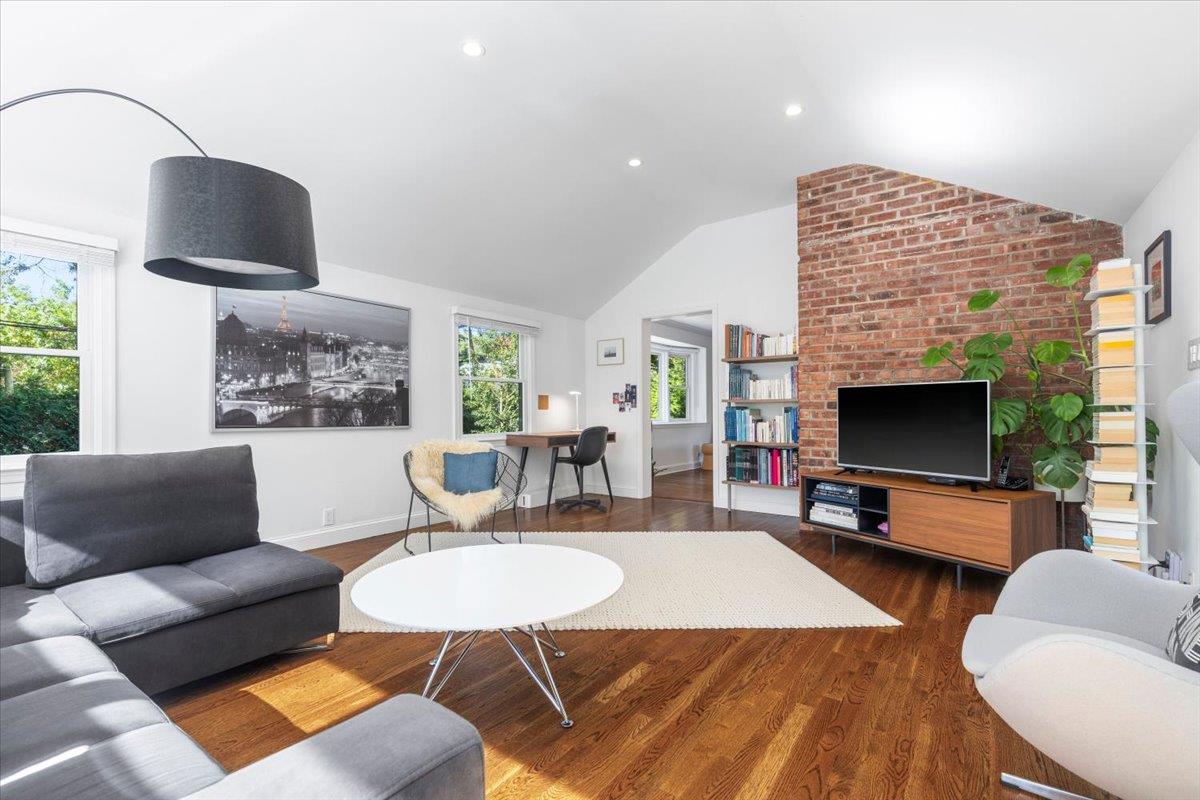 59 Larchmont Avenue, Larchmont, New York image 16