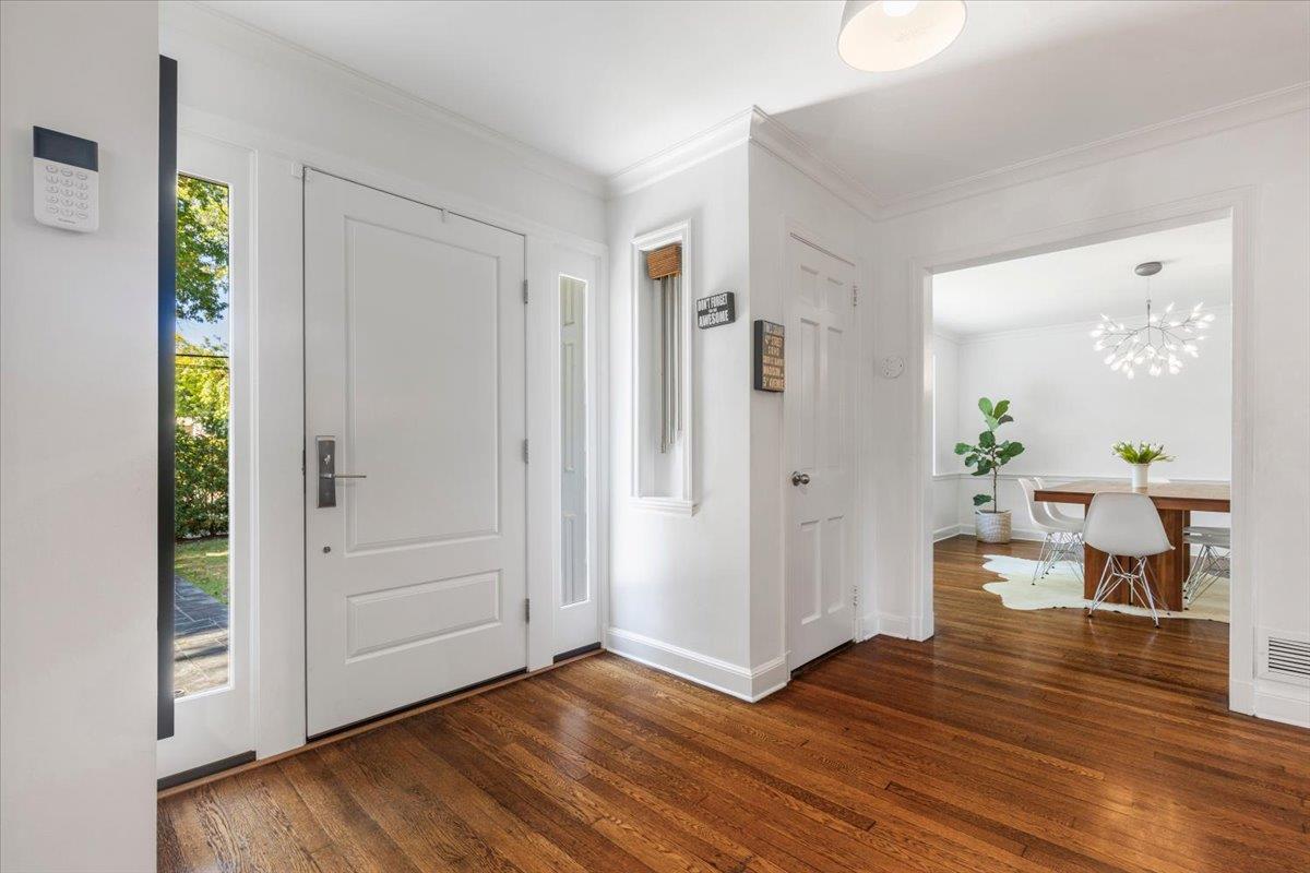 59 Larchmont Avenue, Larchmont, New York image 4