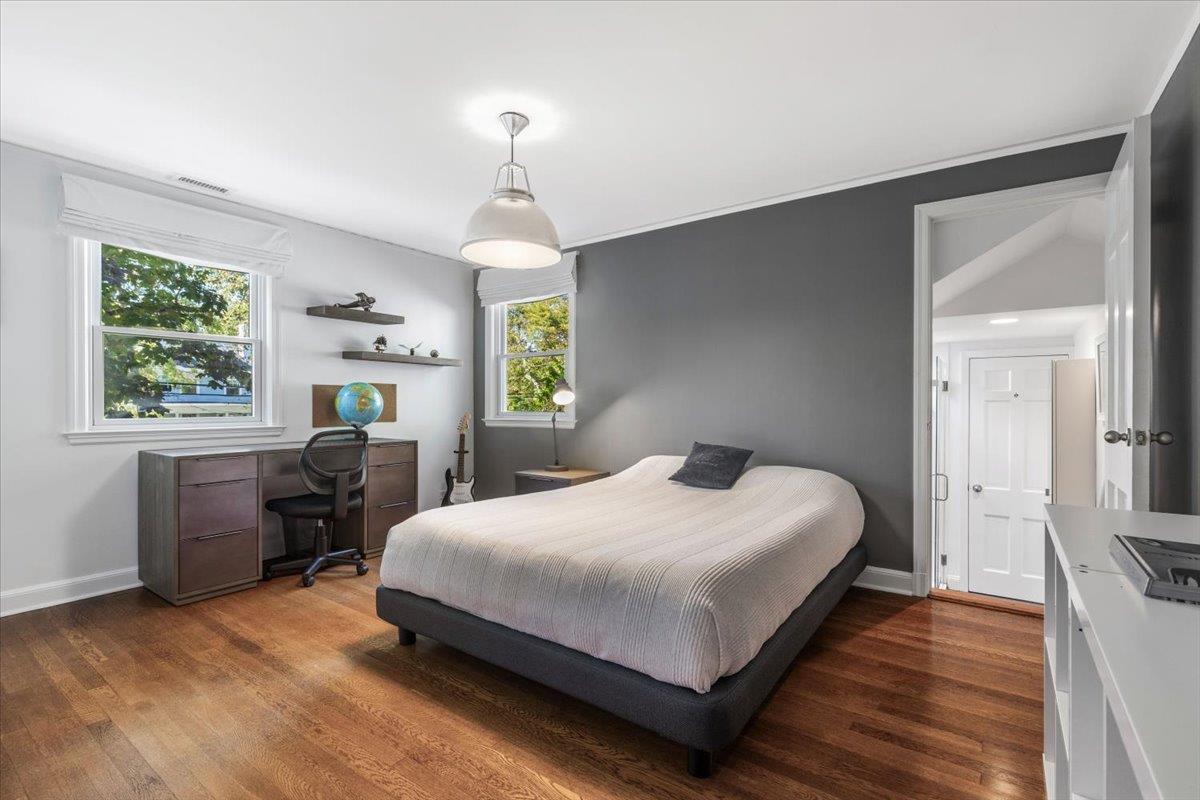 59 Larchmont Avenue, Larchmont, New York image 23