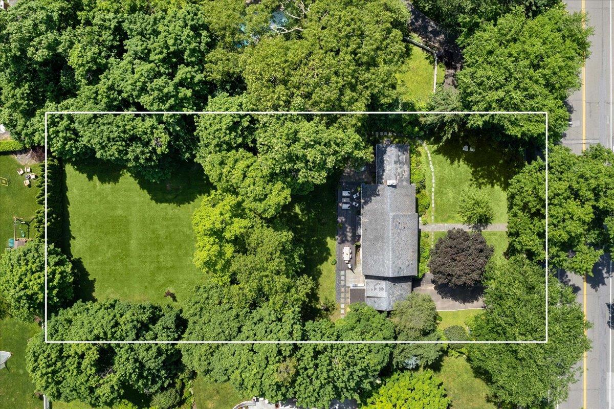 59 Larchmont Avenue, Larchmont, New York image 3