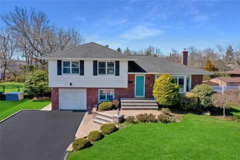19 Sparks Street, Melville, NY 11747 - MLS#: 845722