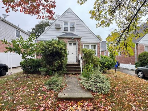 Photo of 58-23 192nd Street, Fresh Meadows, NY 11365 (MLS # 924069)
