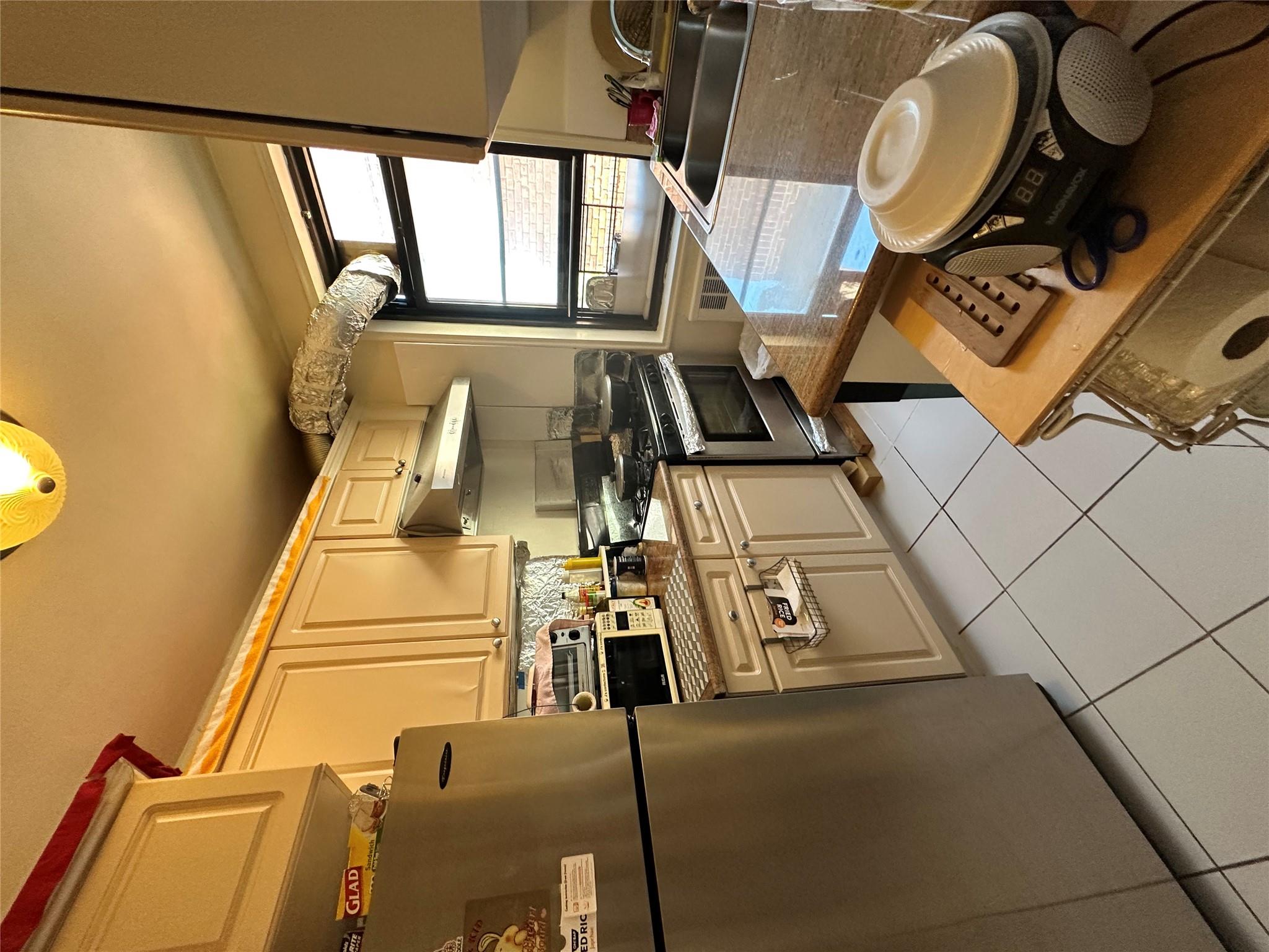 150-11 72 Road #6A, Flushing, New York image 7