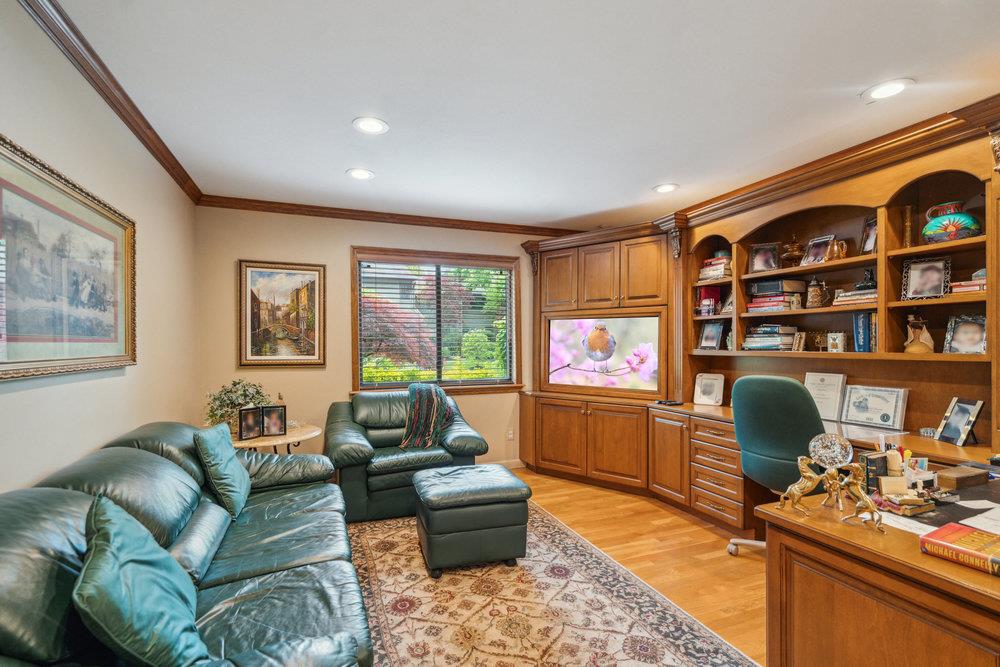 130 Golf View Drive, Jericho, New York image 10