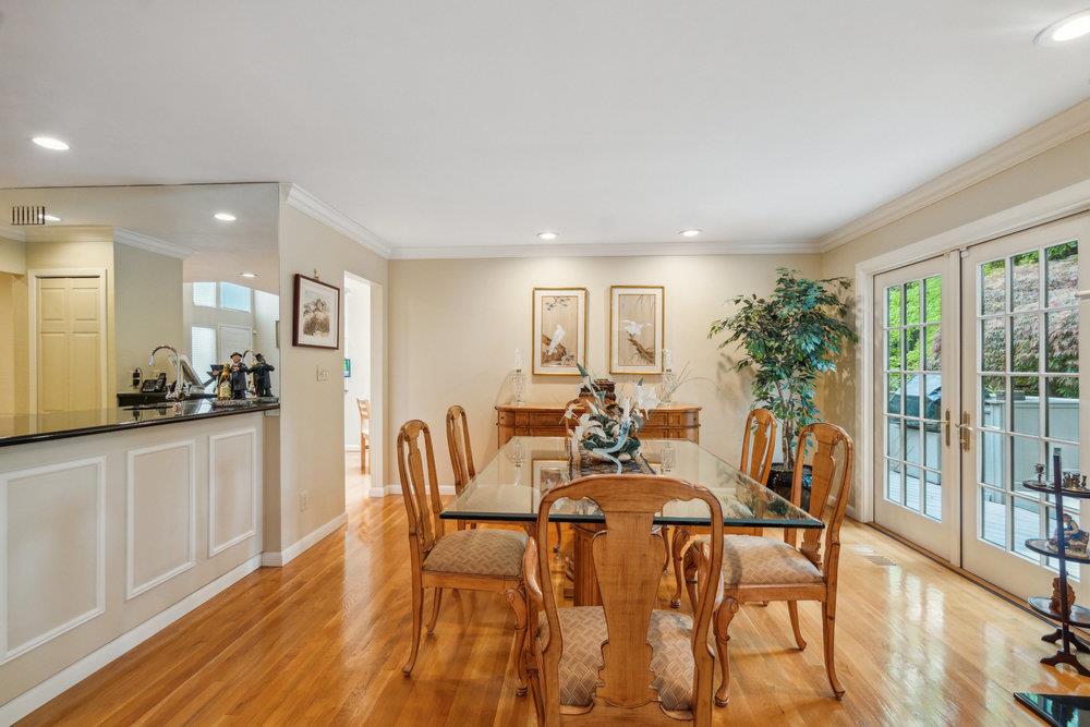 130 Golf View Drive, Jericho, New York image 13