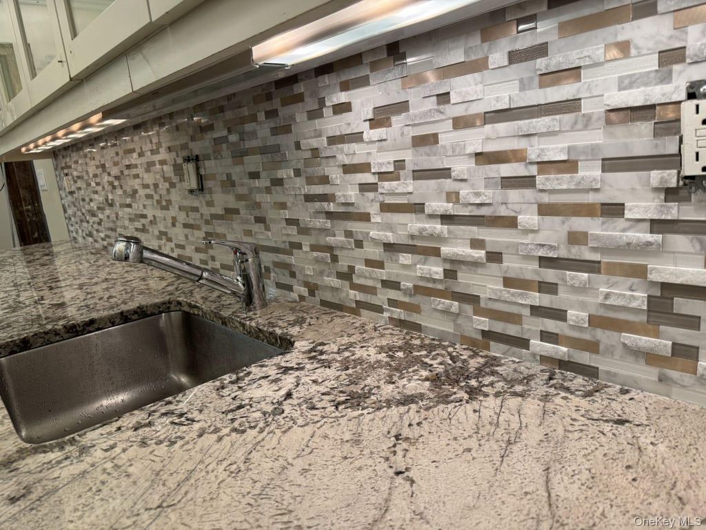 Photo of 595 W End Avenue #3D, New York (Manhattan), NY 10024 (MLS # 990880)