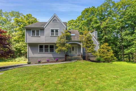 Homes For Sale - 98 Smith Ridge Road<br/> South Salem, NY 10590