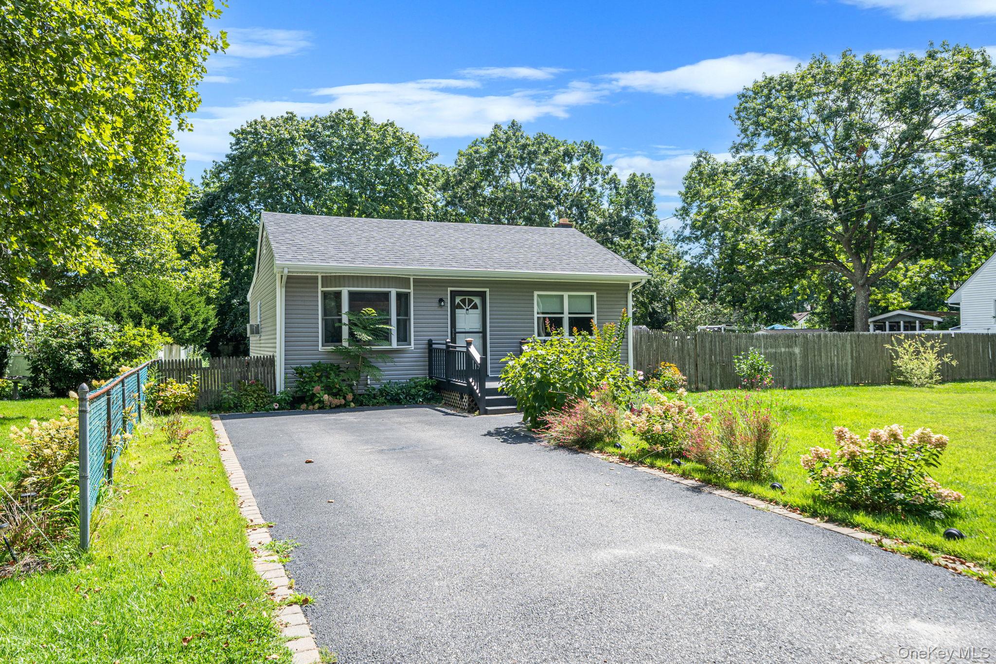 12 Allanwood Drive - Photo 2