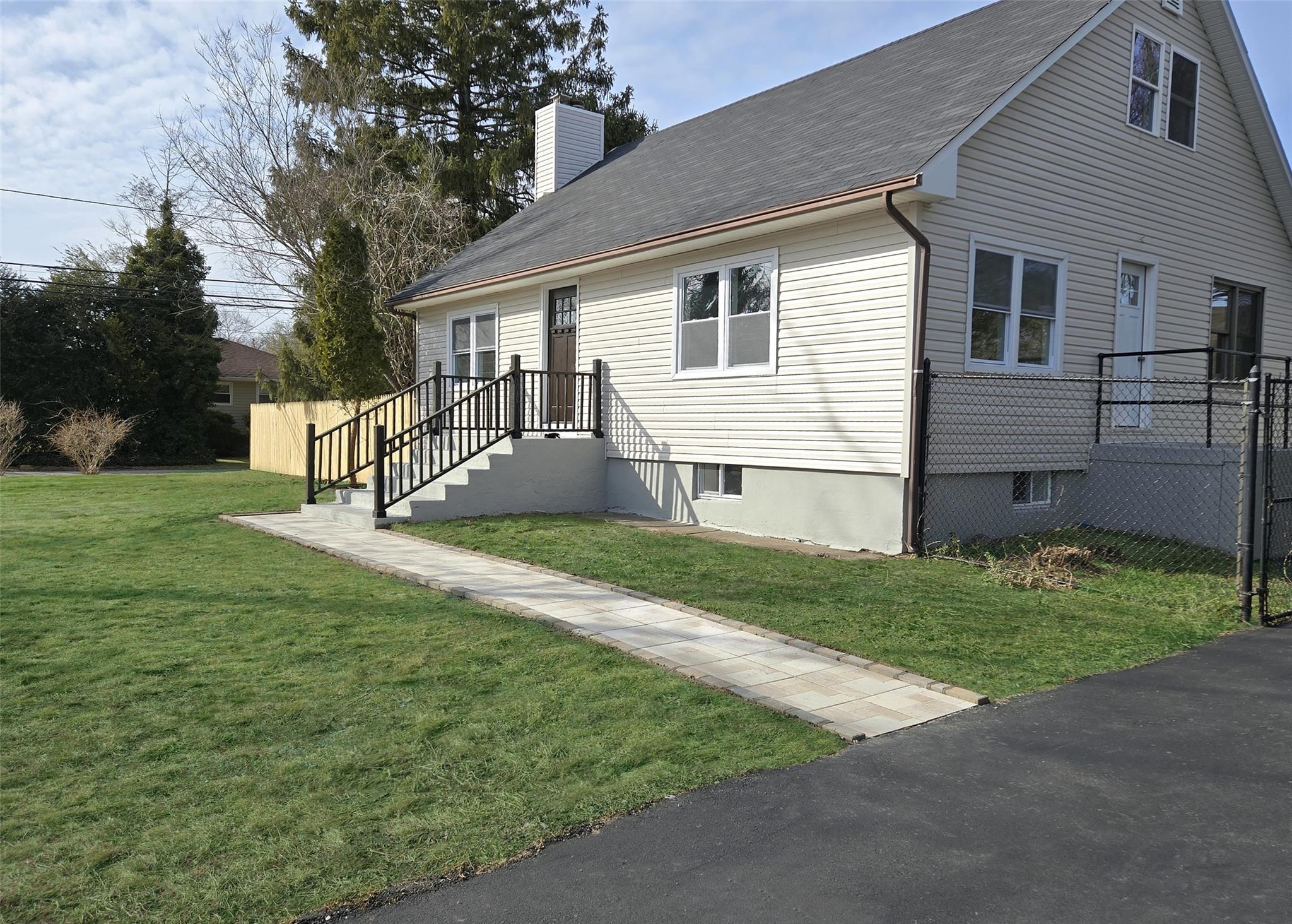 357 Twin Bark Avenue, Holbrook, New York image 2