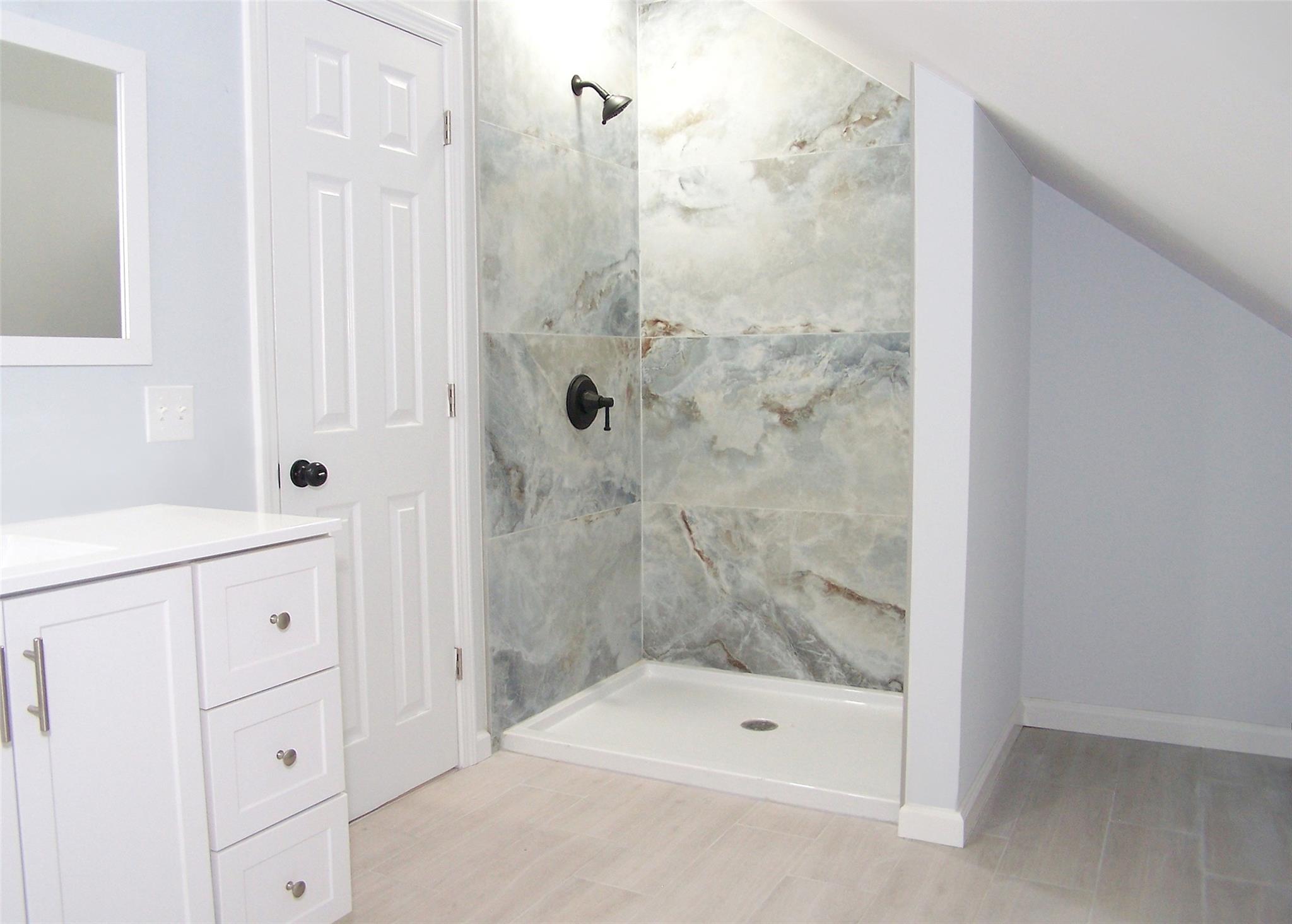 357 Twin Bark Avenue, Holbrook, New York image 10