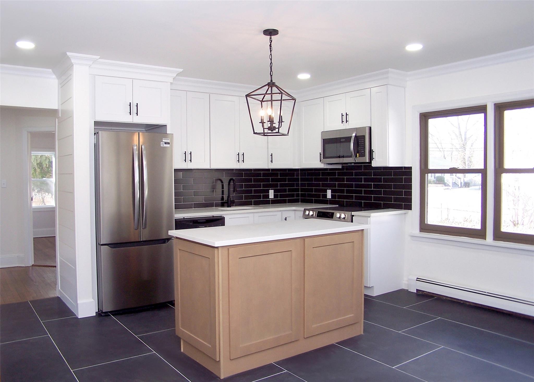 357 Twin Bark Avenue, Holbrook, New York image 5