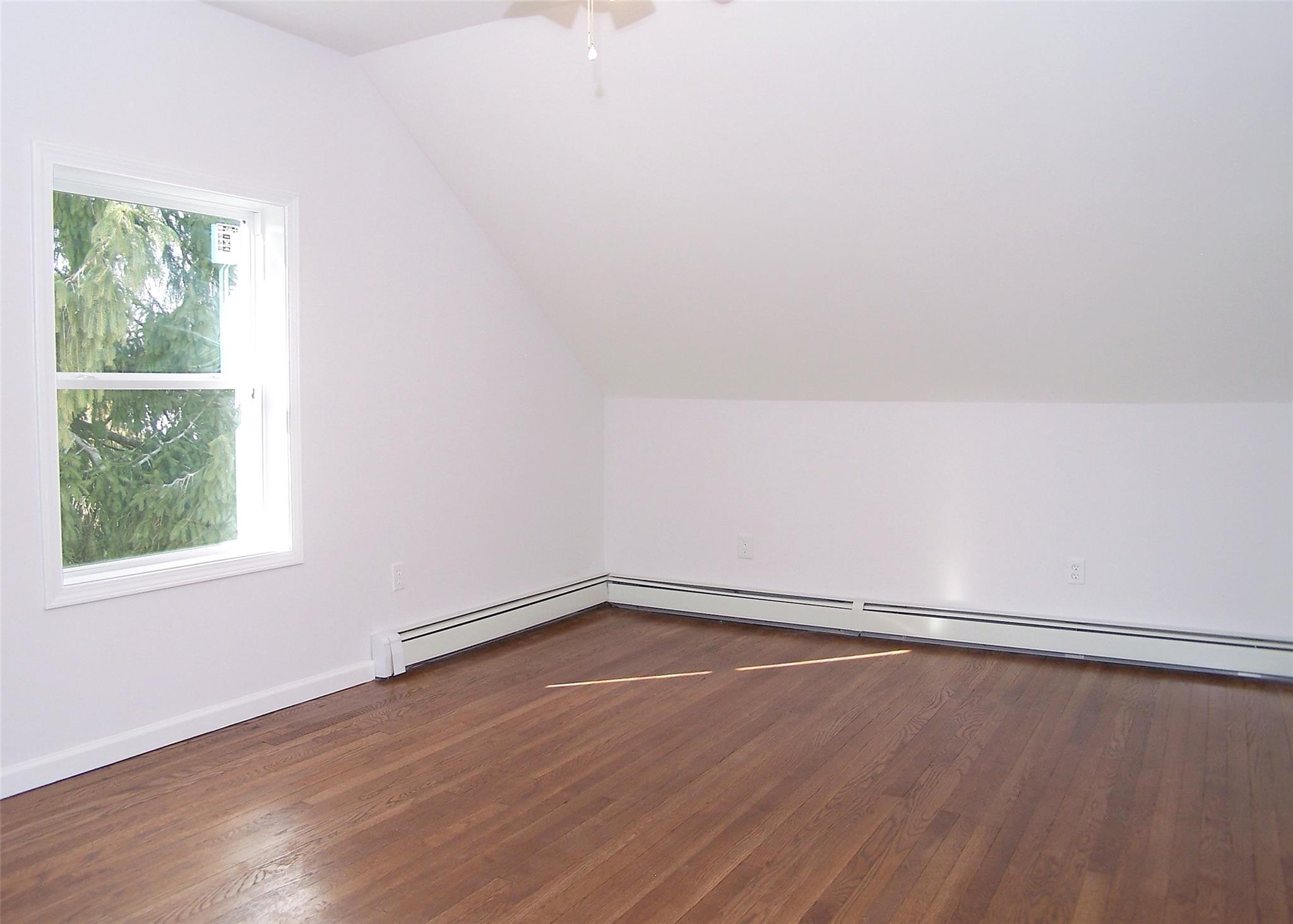 357 Twin Bark Avenue, Holbrook, New York image 15
