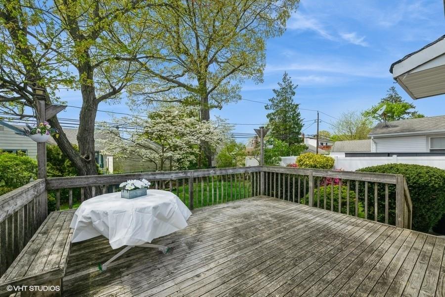 1024 Johnston Avenue, Wantagh, New York image 21