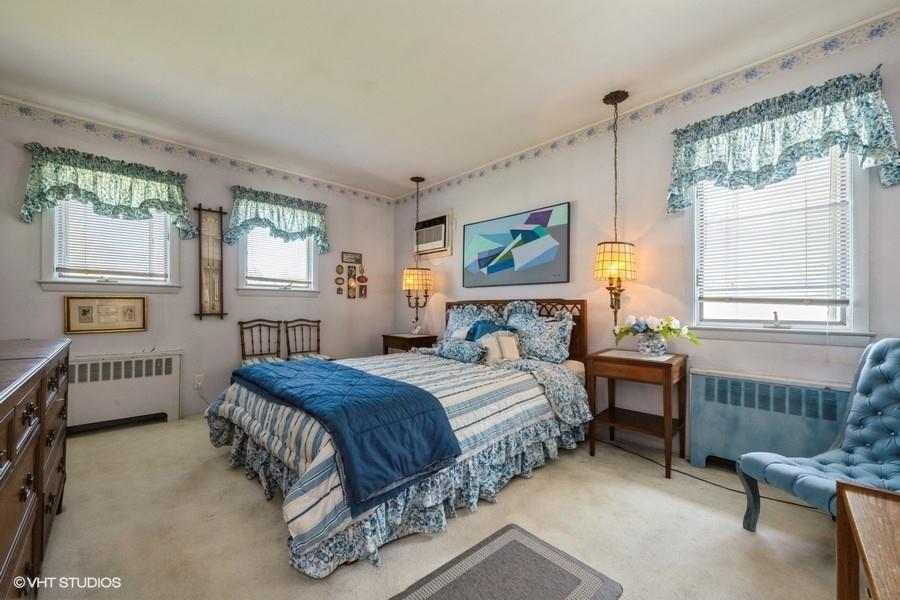 1024 Johnston Avenue, Wantagh, New York image 14