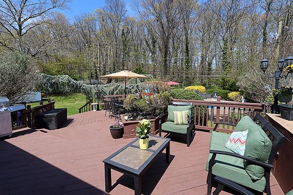 80 Lauren Avenue, Dix Hills, New York image 31
