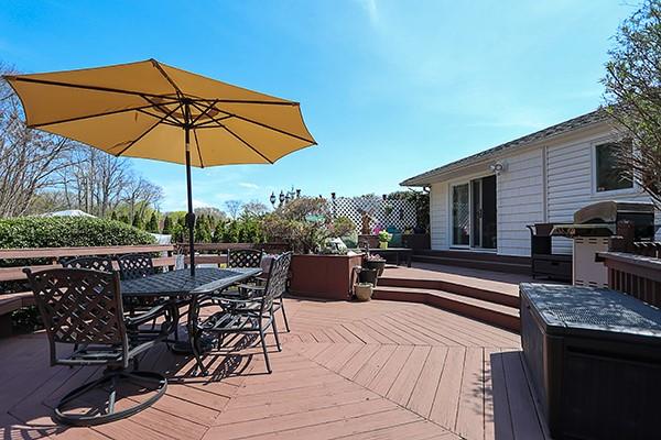 80 Lauren Avenue, Dix Hills, New York image 33