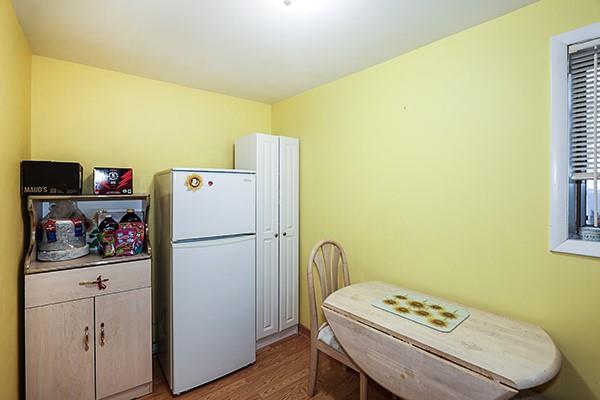 80 Lauren Avenue, Dix Hills, New York image 28