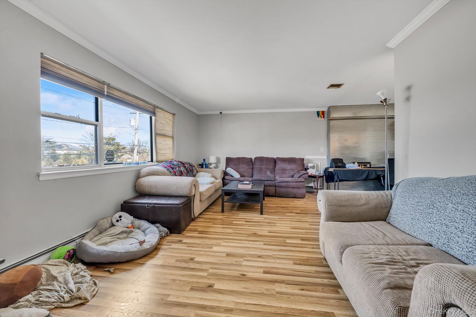 4792 Hempstead Turnpike