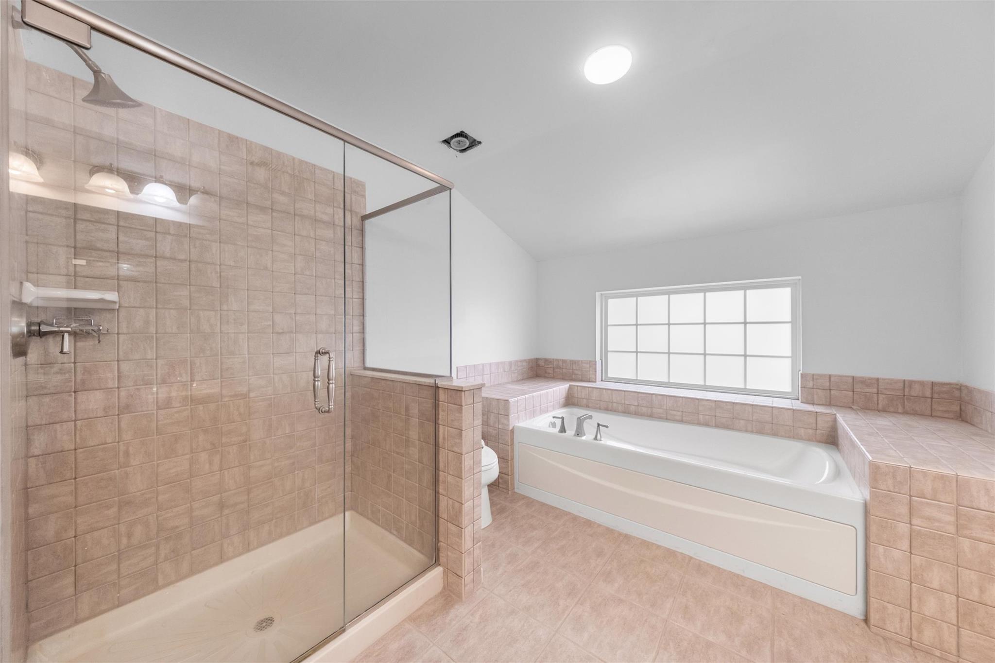 1 Country Club Drive, Middletown, New York image 30