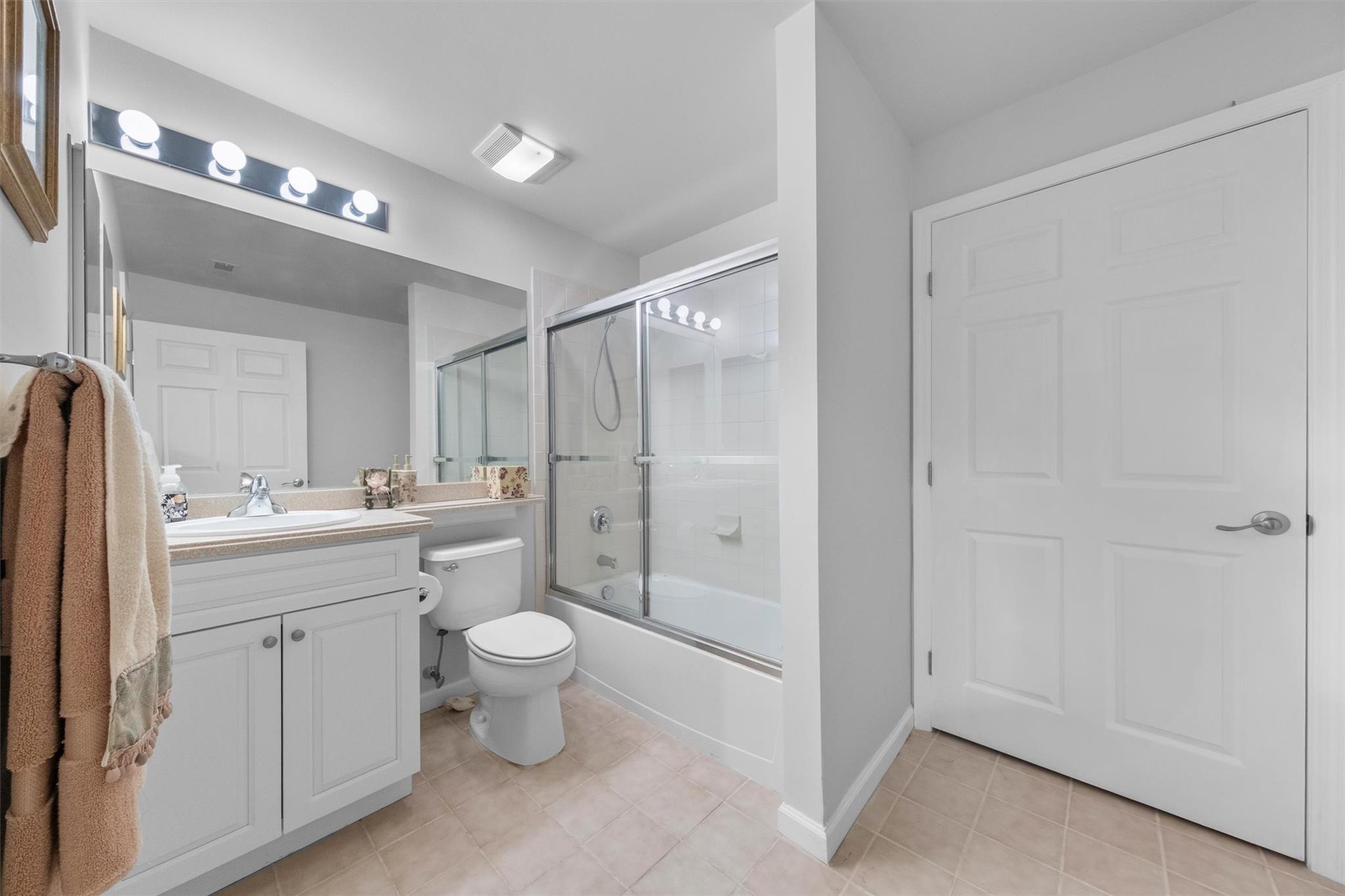 1 Country Club Drive, Middletown, New York image 36