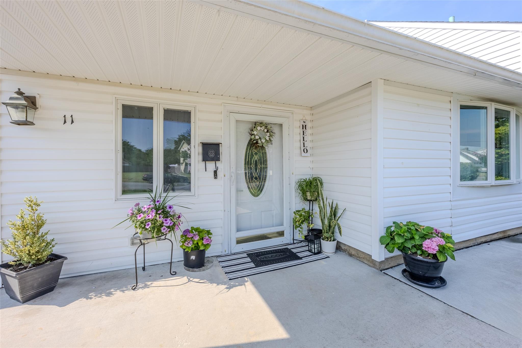 11 Friendly Road, Hicksville, New York image 2