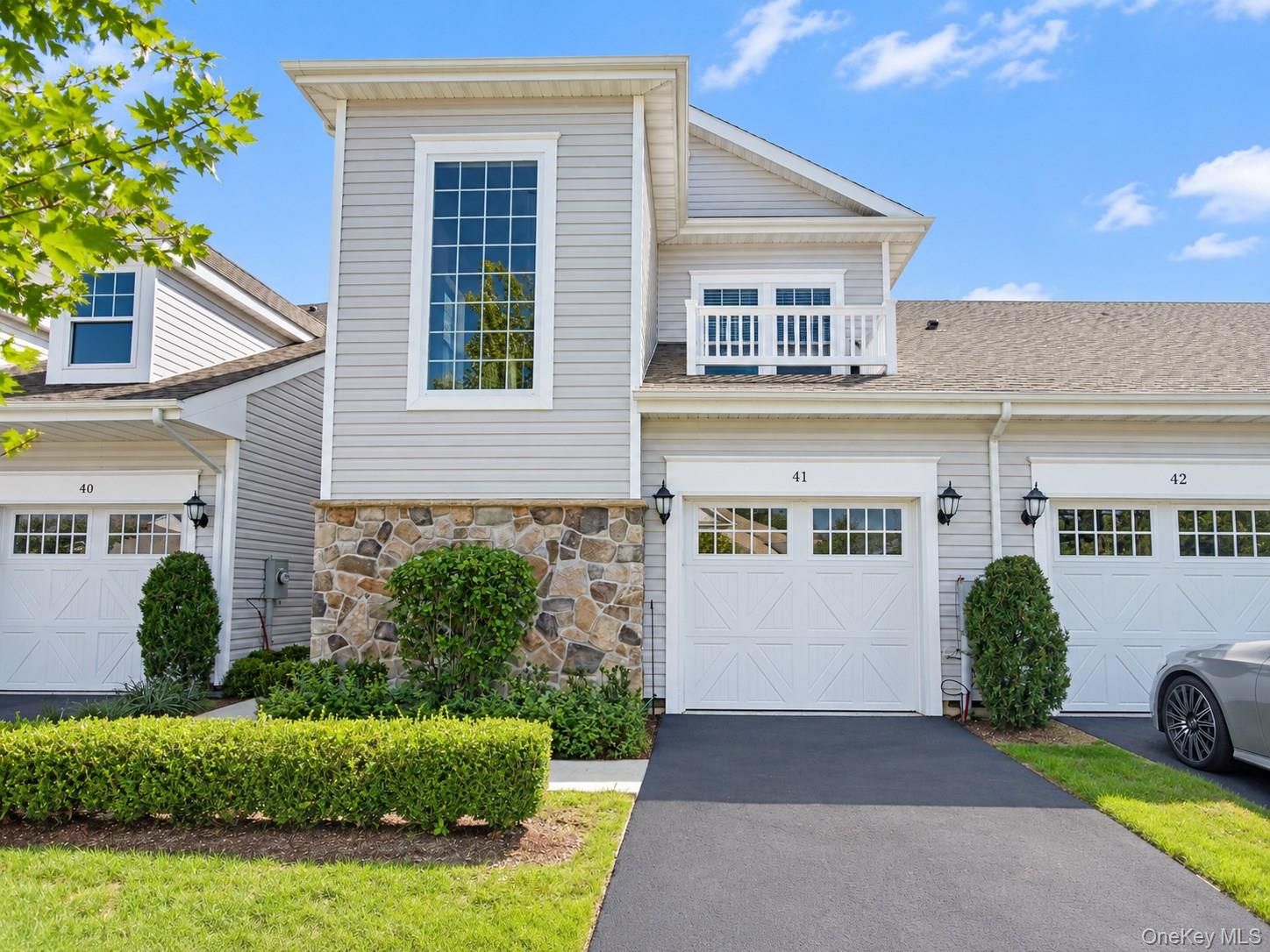 41 Greentree Court - Photo 2