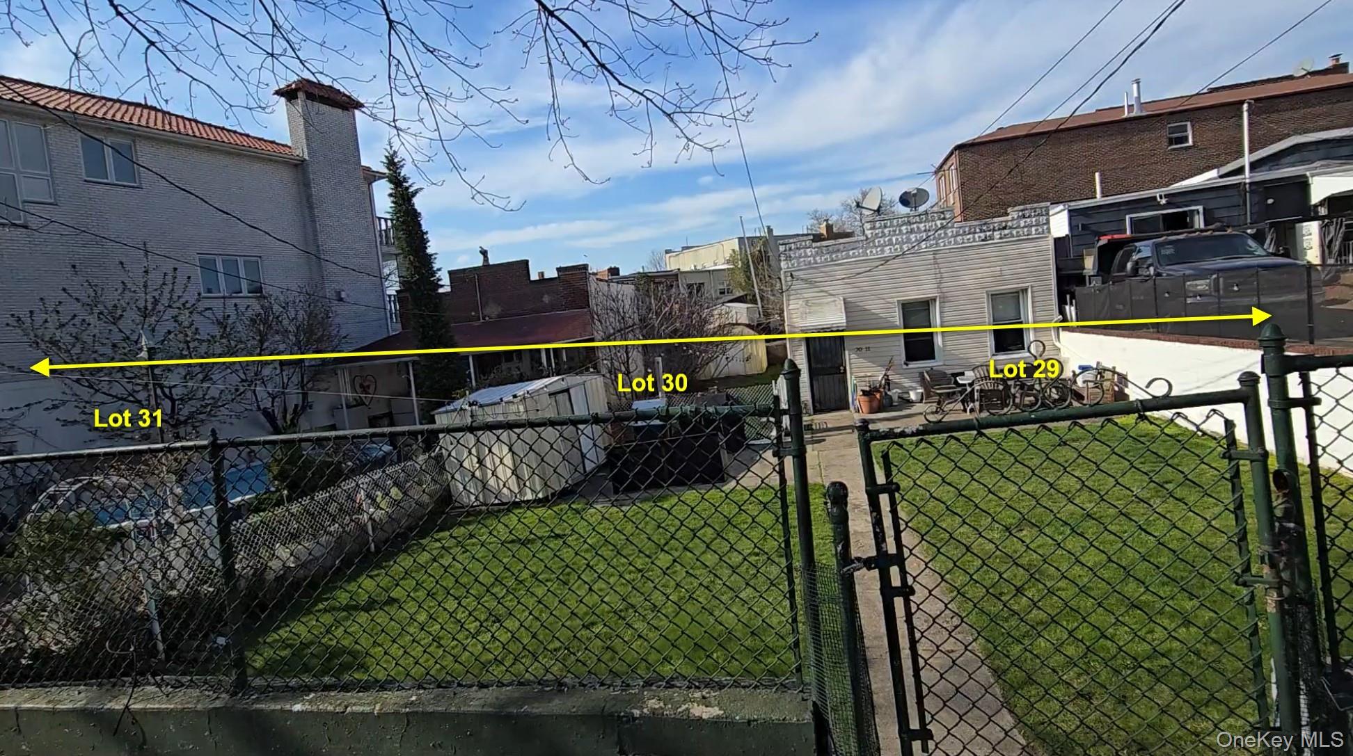 70-07, 70-11 Ditmars Boulevard