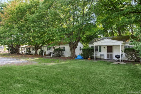 Homes For Sale - 8 Boathouse Road<br/> Hampton Bays, NY 11946