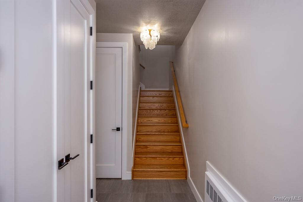 15 Old Nyack Turnpike 201