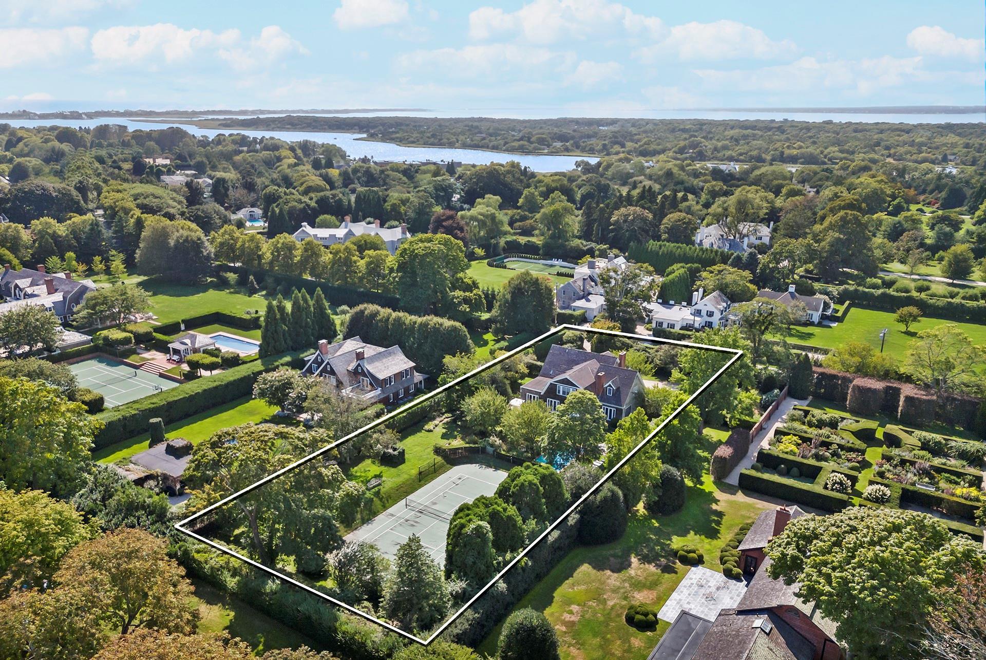 254 Captains Neck Lane, Southampton, New York image 8