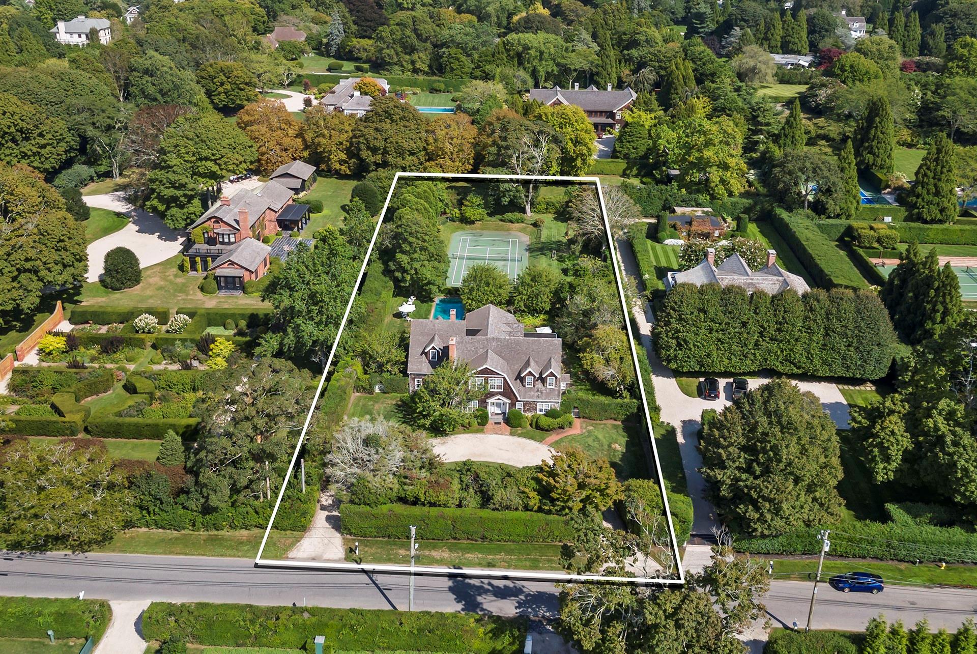 254 Captains Neck Lane, Southampton, New York image 2