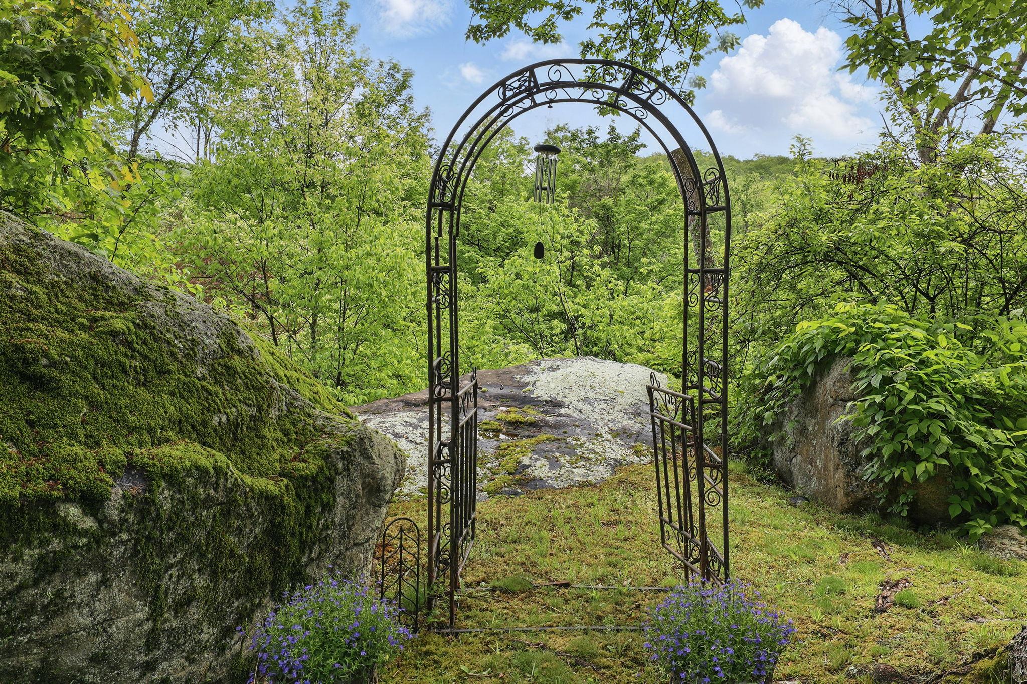 9 Saint Joans Place, Sloatsburg, New York image 43