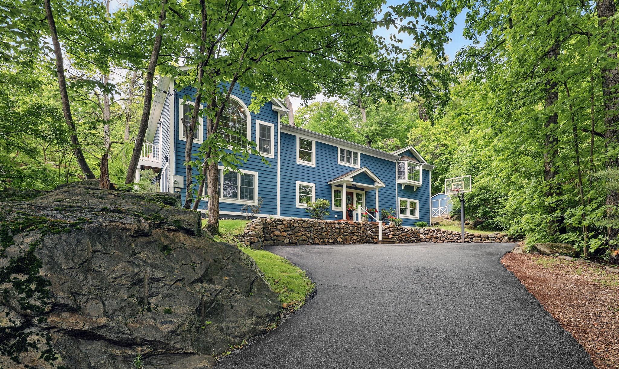 9 Saint Joans Place, Sloatsburg, New York image 1