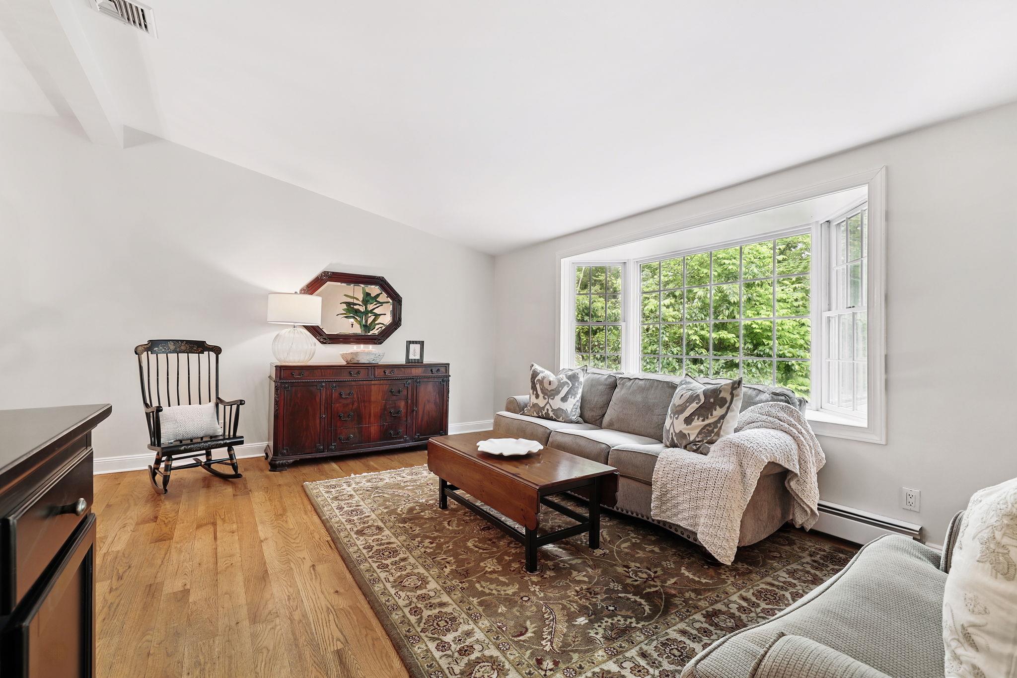9 Saint Joans Place, Sloatsburg, New York image 6