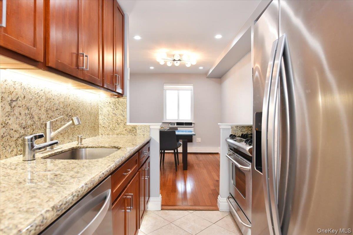 320 E Shore Road 2-A