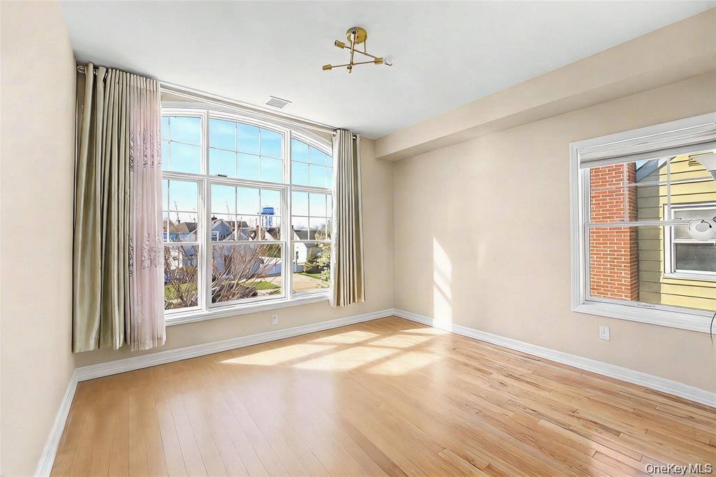 253 Devonshire Drive