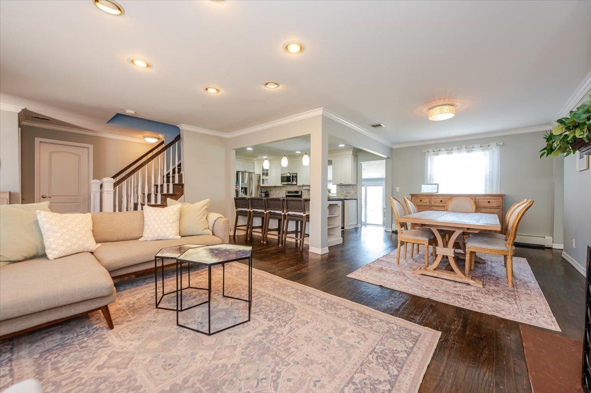 2814 River Avenue, Oceanside, New York image 11
