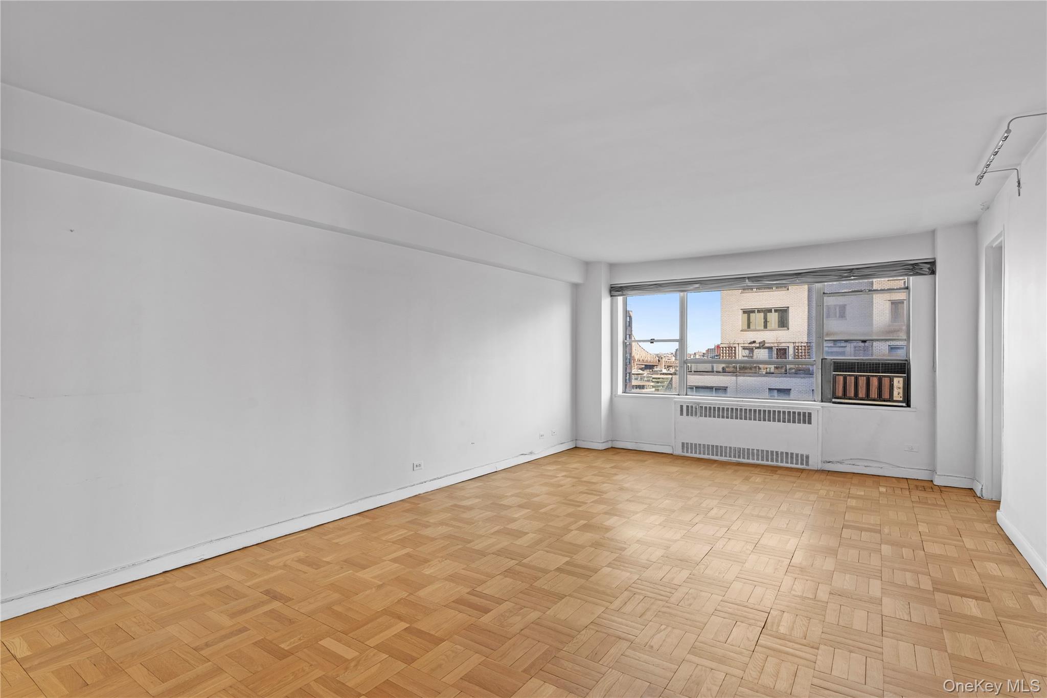 50 Sutton Sutton Place S 19F