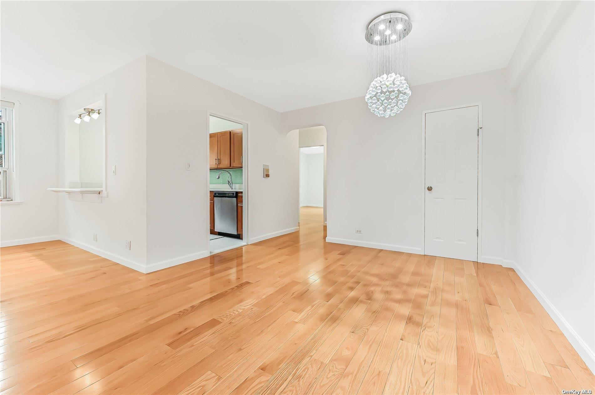 72-81 113th Street #5O, Forest Hills, New York image 3