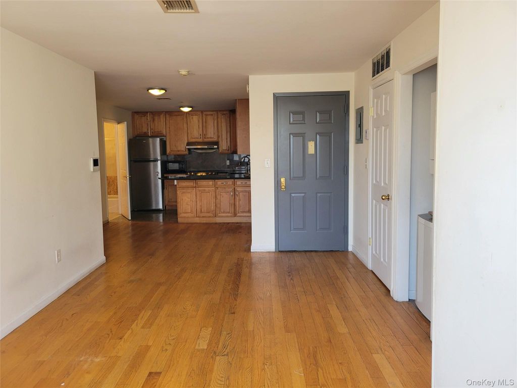 Photo of 31-18 Union Street #3A, Flushing, NY 11354 (MLS # 983225)