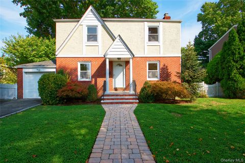 Photo of 153 Meadow Street, Garden City, NY 11530 (MLS # 916619)