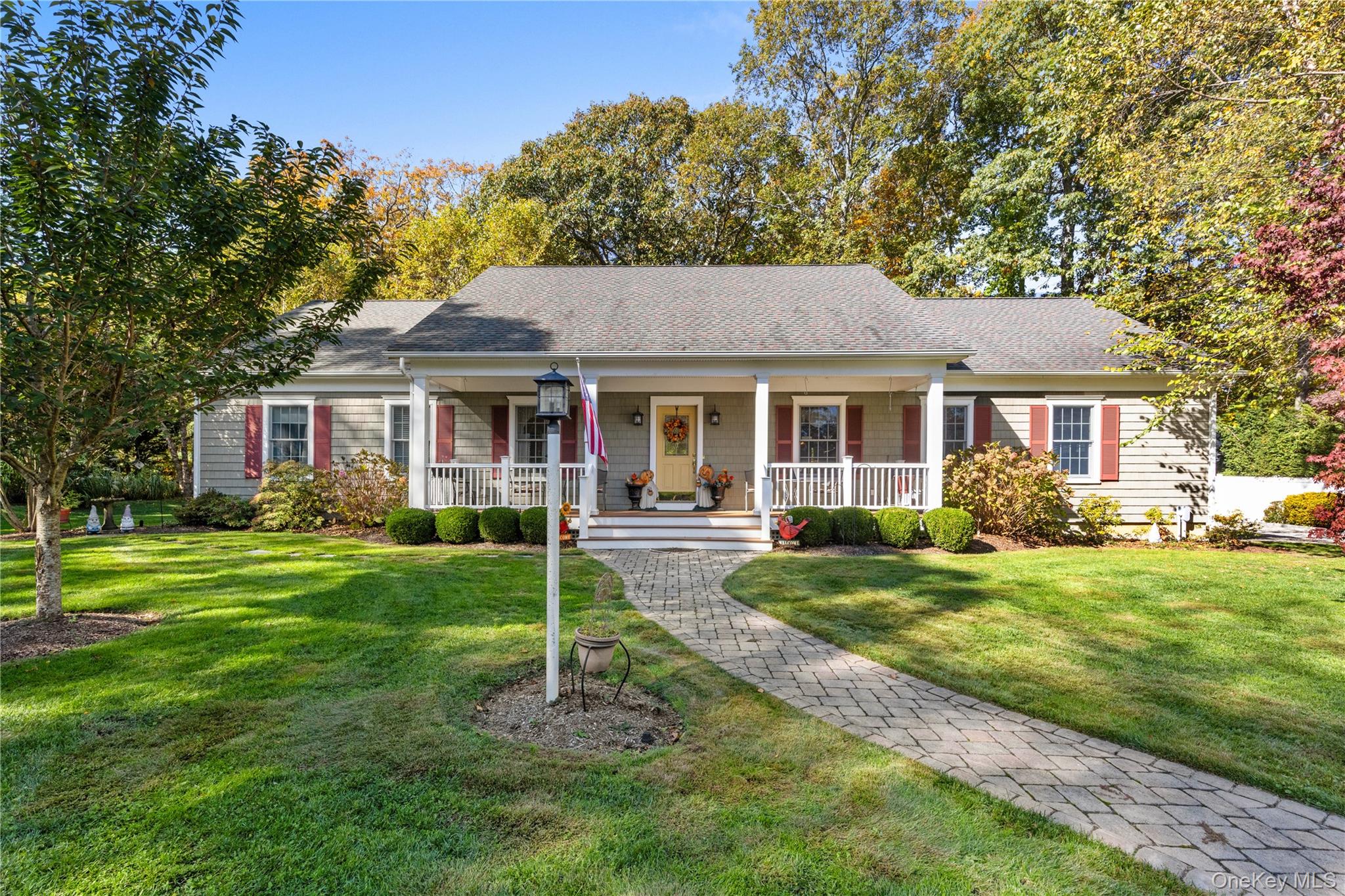 898 Peconic Bay Boulevard