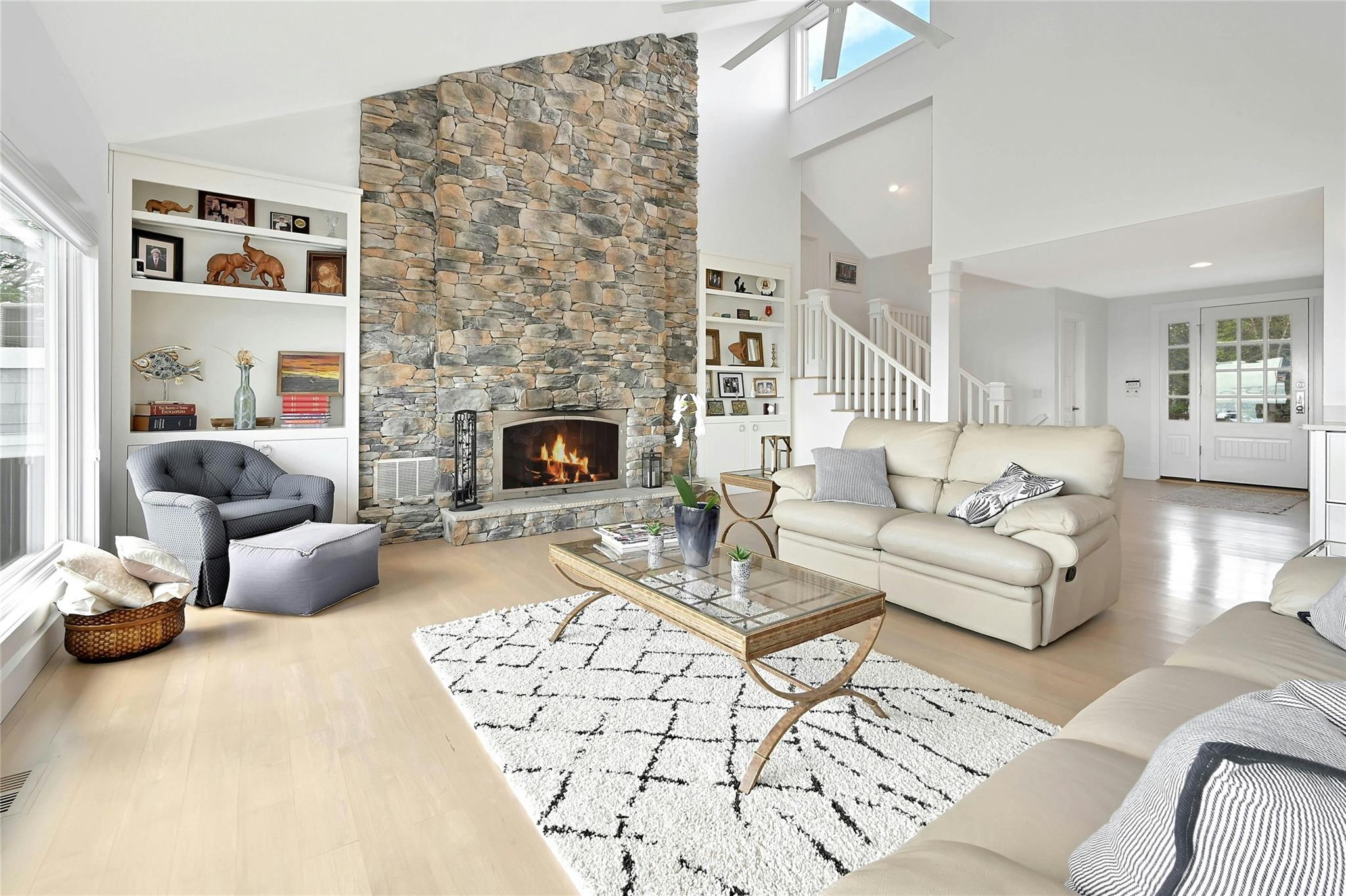 11 Convent Lane, Center Moriches, New York image 6