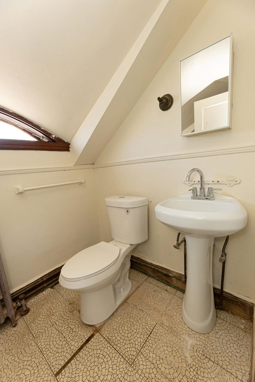 19 Bon Air Avenue, New Rochelle, New York image 33