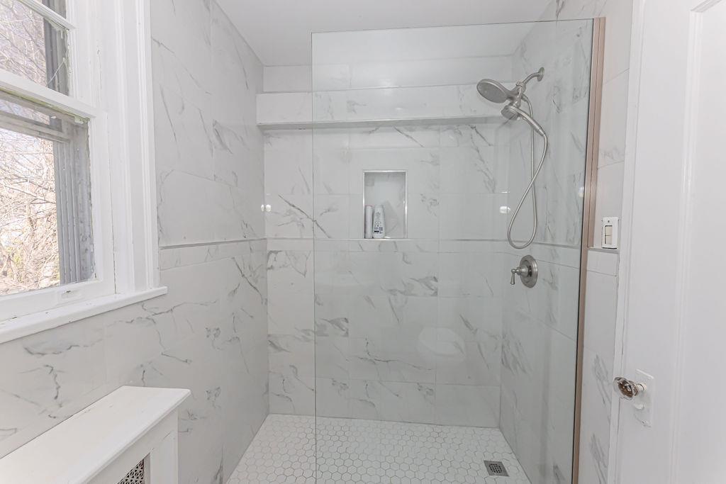19 Bon Air Avenue, New Rochelle, New York image 27