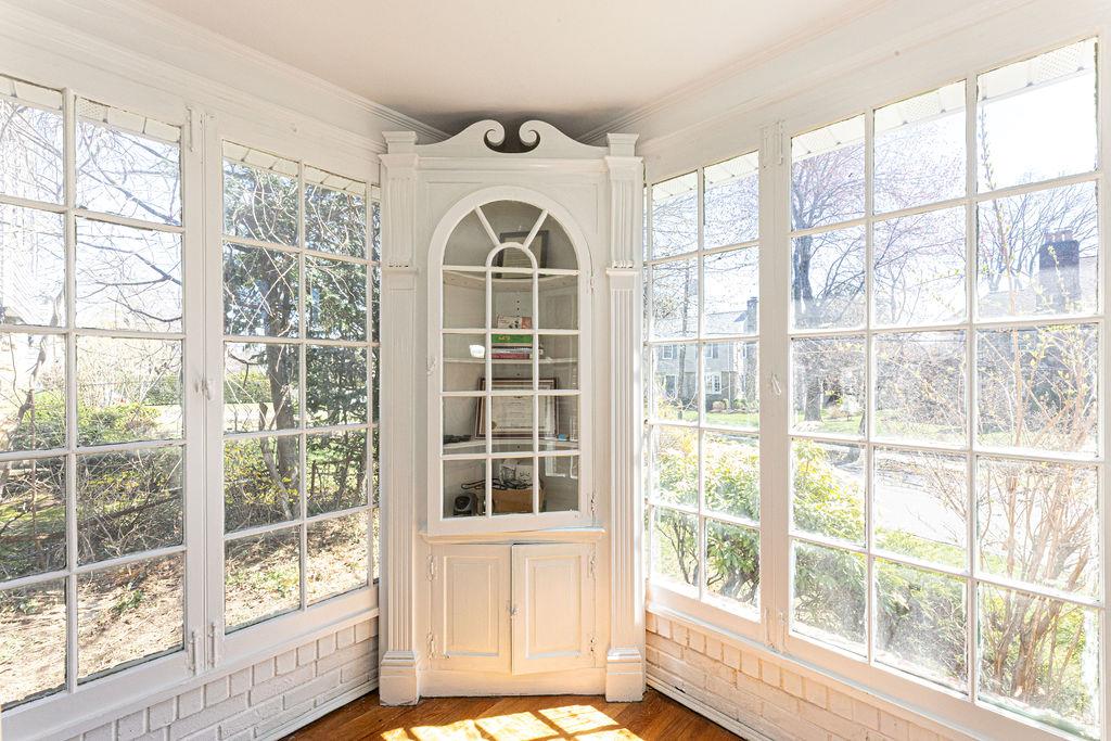 19 Bon Air Avenue, New Rochelle, New York image 9