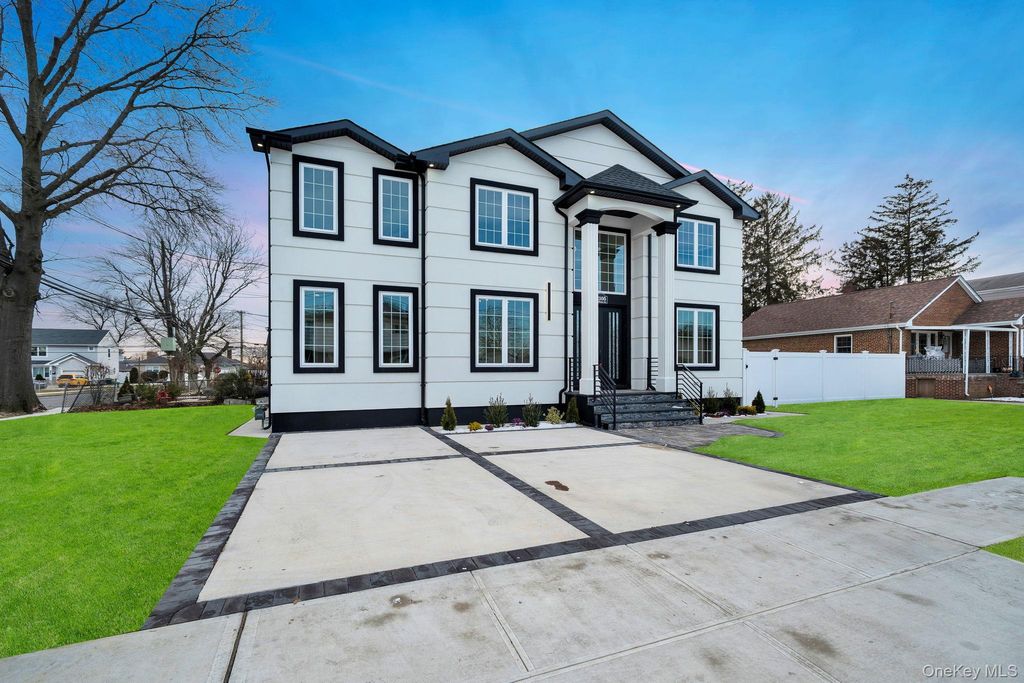 Photo of 2105 Hoffman Avenue, Elmont, NY 11003 (MLS # 954283)