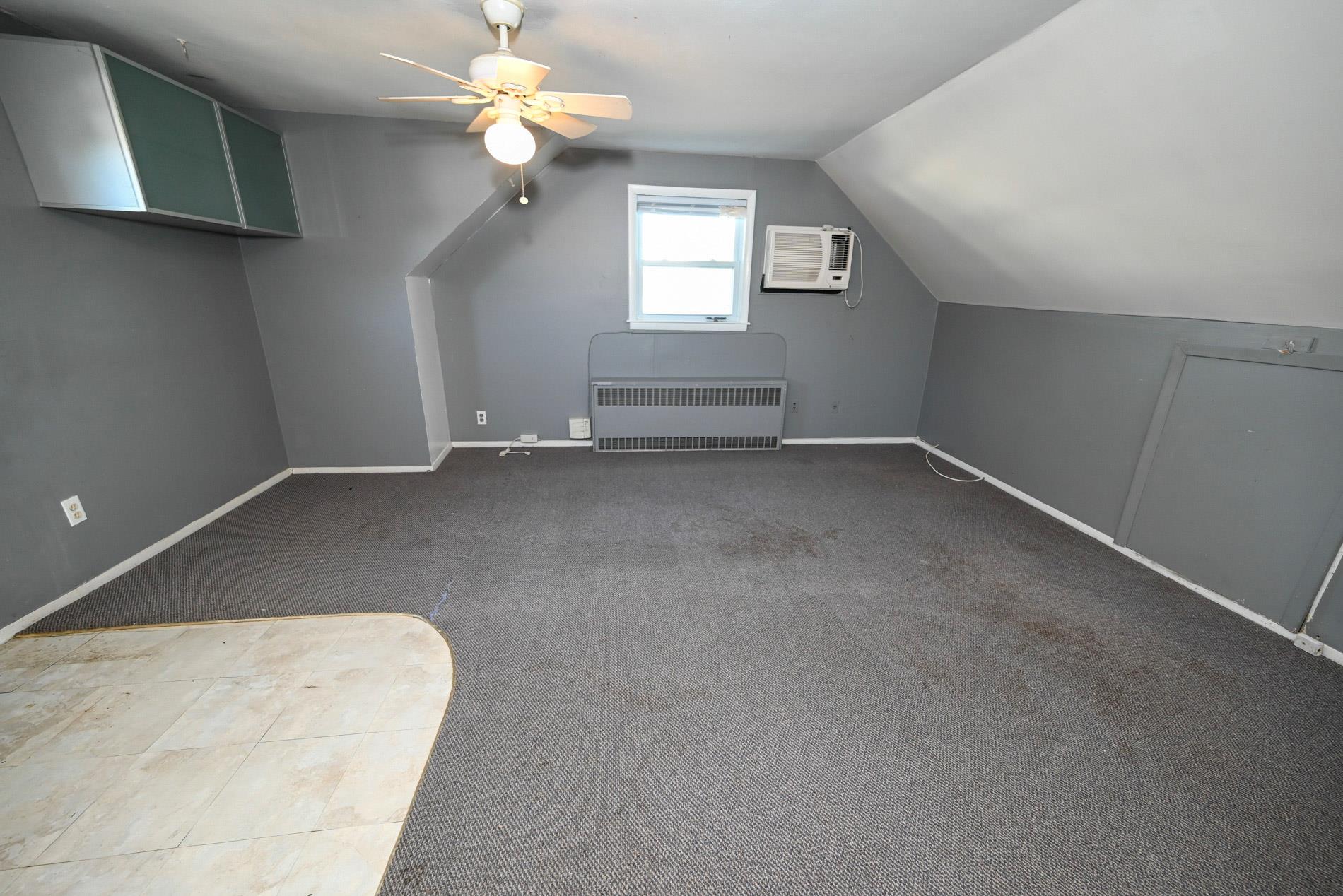 960 Holly Court, Franklin Square, New York image 23