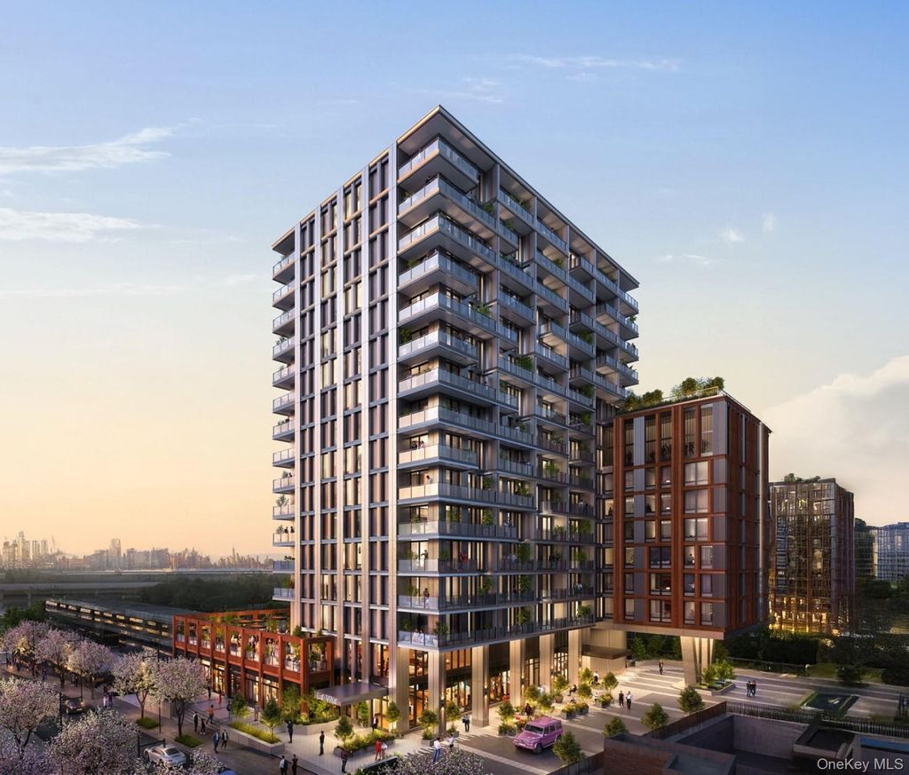 Photo of 133-25 37 Avenue #7M, Flushing, NY 11354 (MLS # 880847)